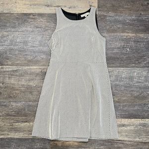 Loft sleeveless cream and black fit and flare casual dress size 12 B102